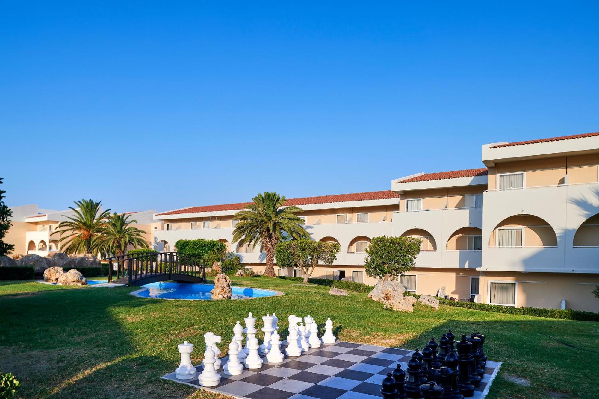 Argile Resort Mantzavinata Exterior photo